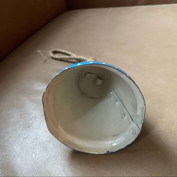 Hand painted bell 🔔 - Picture 6 of 7